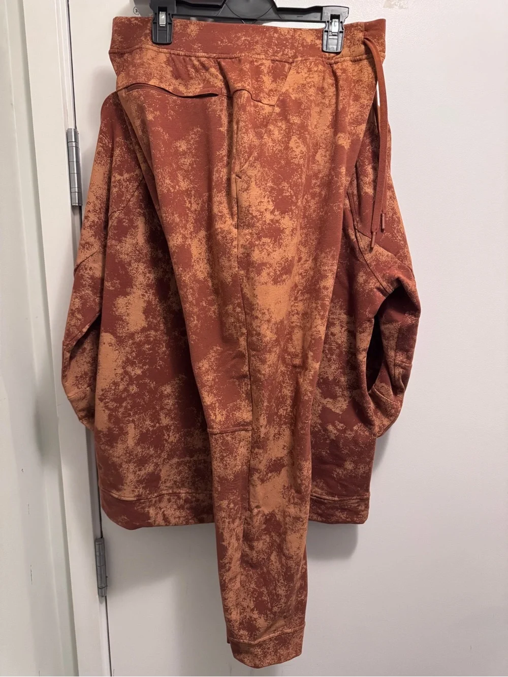 Lululemon Athletica Rust Brown Marbled Tracksuit - Picture 3 of 7